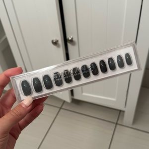 Reusable Pop On Nails - Dark Room Coffin